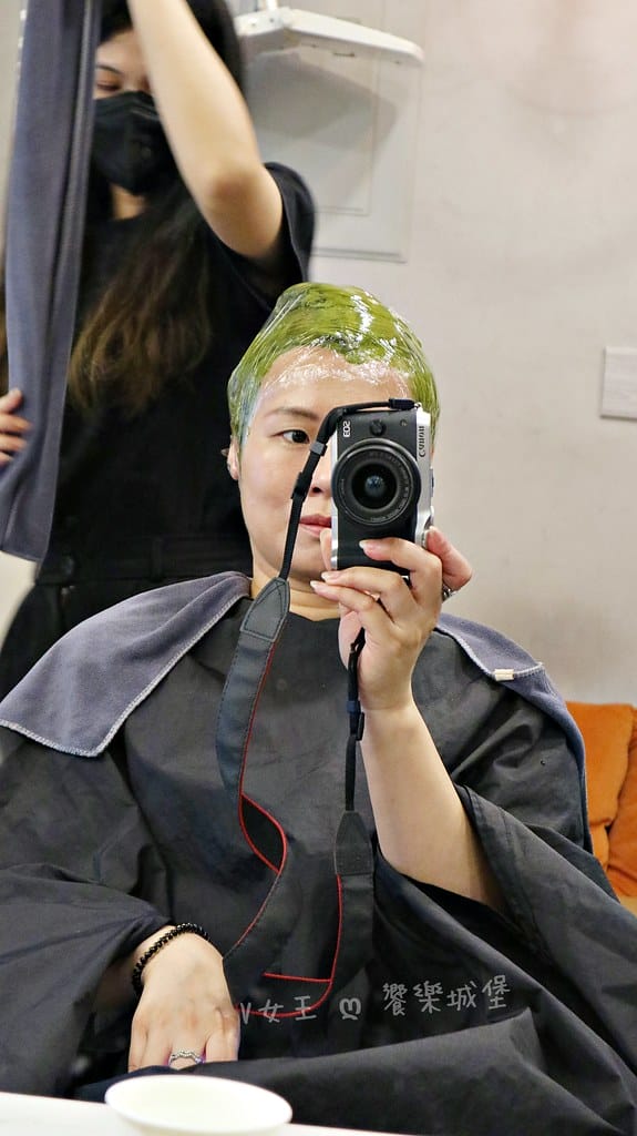 1825頭皮養護中心頭皮跟臉一樣都需要好好呵護,東門捷運站 1825頭皮養護中心頭皮跟臉一樣都需要好好呵護,東門捷運站