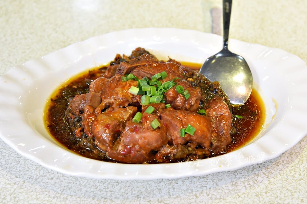 石門山霸王活魚土雞餐廳桃園大溪石門水庫 30年老字號活魚餐 石門山霸王活魚土雞餐廳桃園大溪石門水庫 30年老字號活魚餐