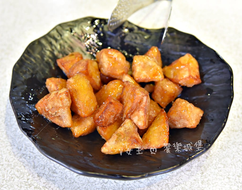 石門山霸王活魚土雞餐廳桃園大溪石門水庫 30年老字號活魚餐 石門山霸王活魚土雞餐廳桃園大溪石門水庫 30年老字號活魚餐