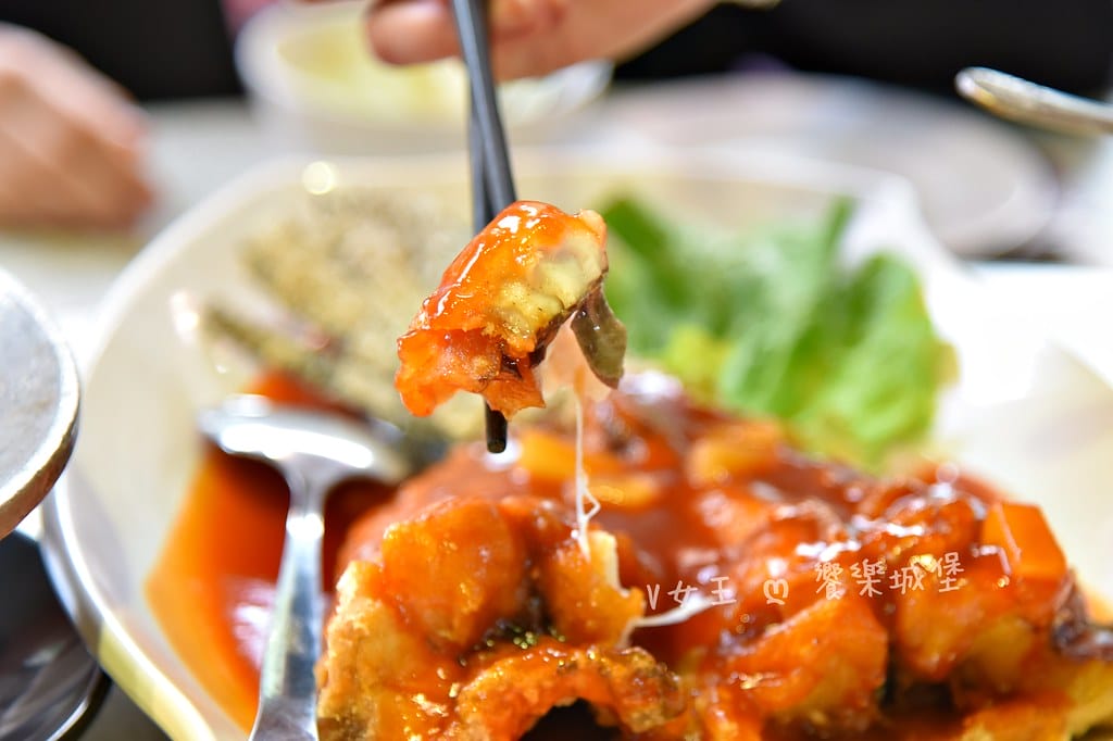 石門山霸王活魚土雞餐廳桃園大溪石門水庫 30年老字號活魚餐 石門山霸王活魚土雞餐廳桃園大溪石門水庫 30年老字號活魚餐