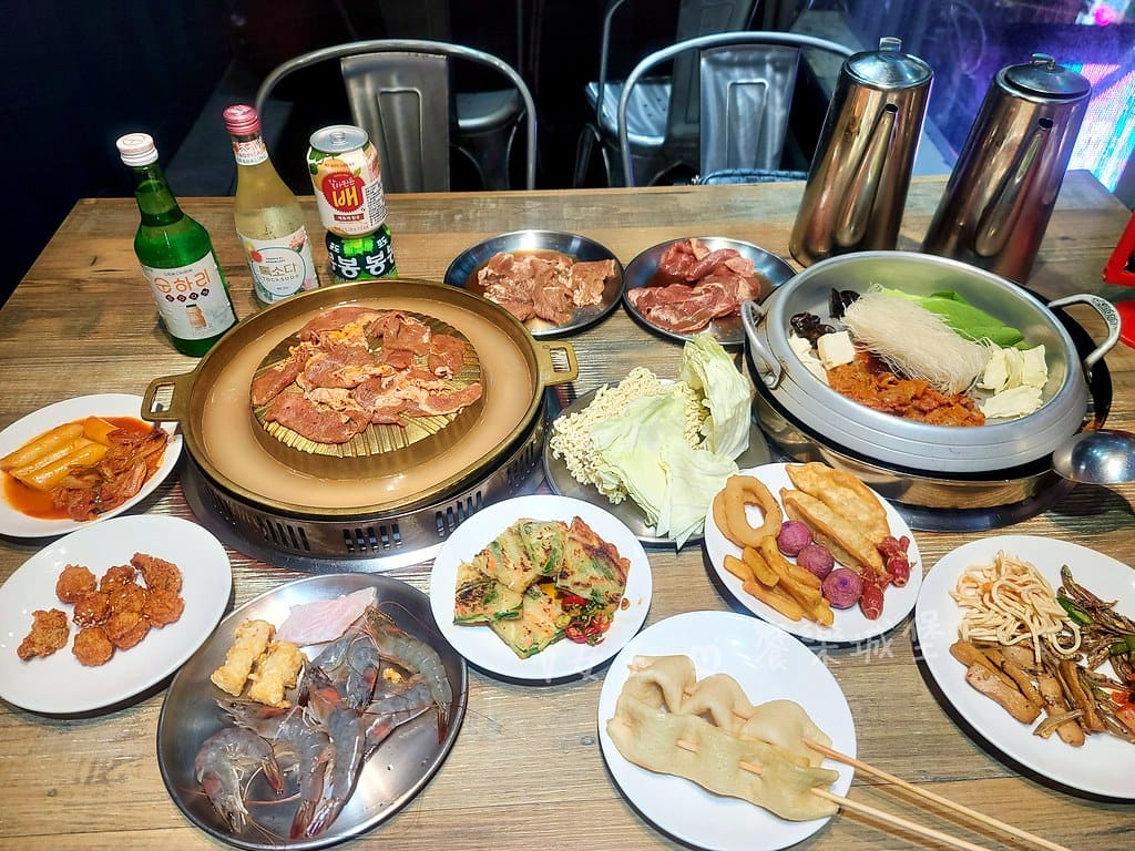 阿豬嘻烤肉村西門店