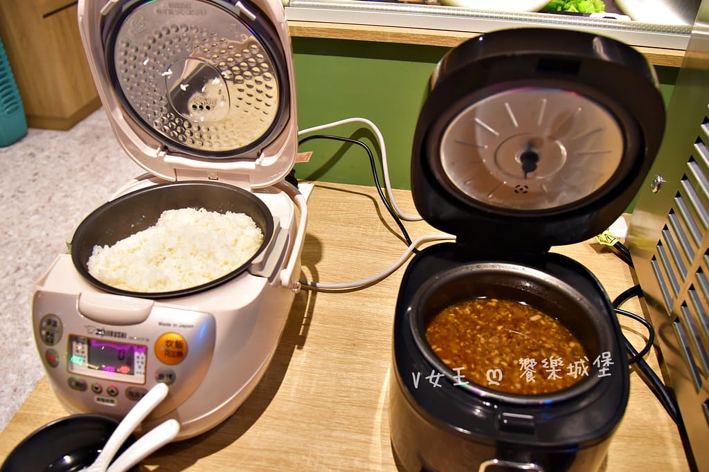 狂一鍋台式火鍋 西門町店網路票選新台式火鍋第一名進駐西門町 狂一鍋台式火鍋 西門町店網路票選新台式火鍋第一名進駐西門町