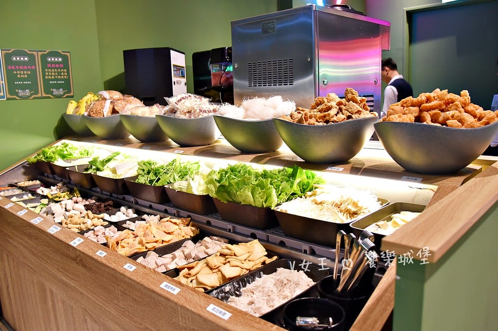 狂一鍋台式火鍋 西門町店網路票選新台式火鍋第一名進駐西門町 狂一鍋台式火鍋 西門町店網路票選新台式火鍋第一名進駐西門町