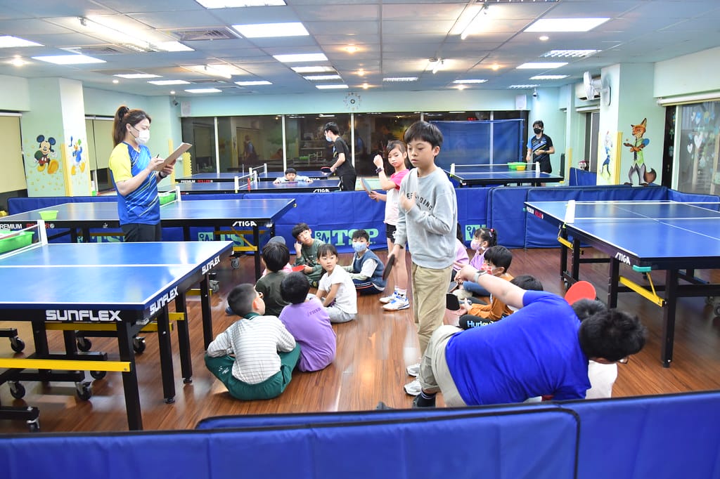 2025桌球暑期夏令營,乒乓島兒童桌球教學教室 ll 以遊戲