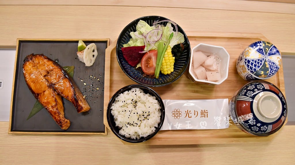 光り鮨割烹日本料理 ll 以匠心工藝打造每一道美味,融合東西