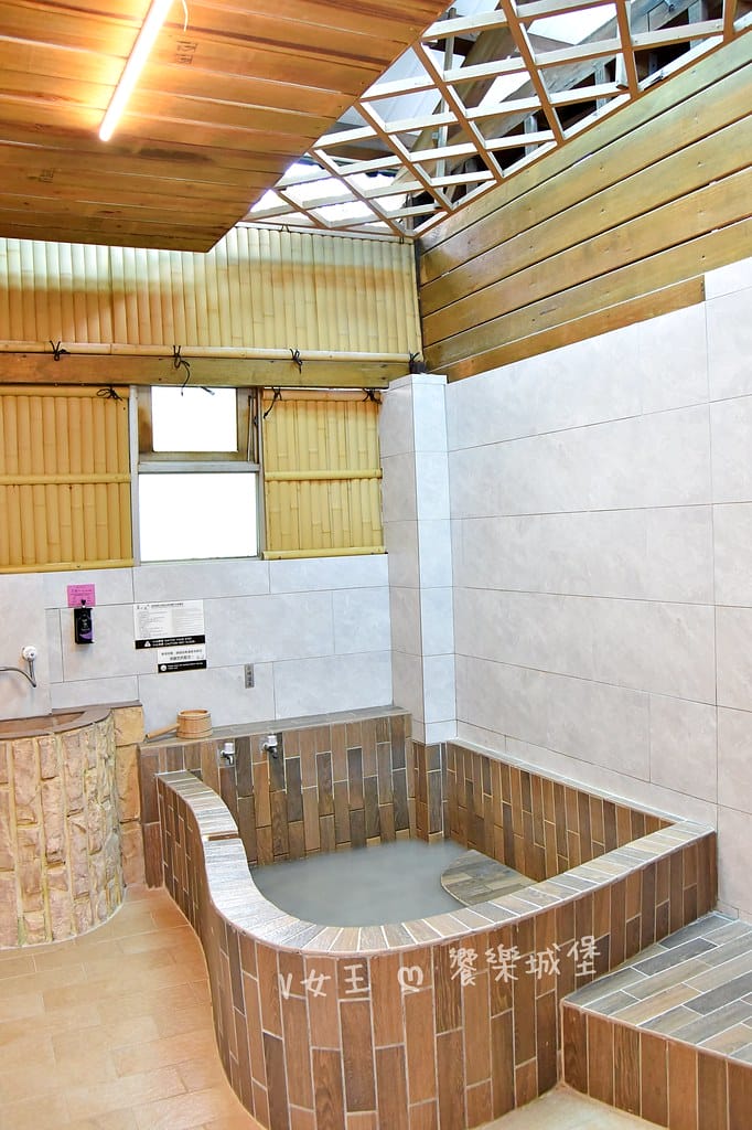 北投麗之湯溫泉會館 ll 典雅日式風格,房間寬敞又舒適,在