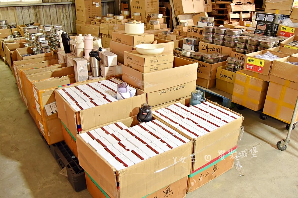 迷你世界授權商品特賣會 ll 限時快閃活動,眾多商品任君挑選