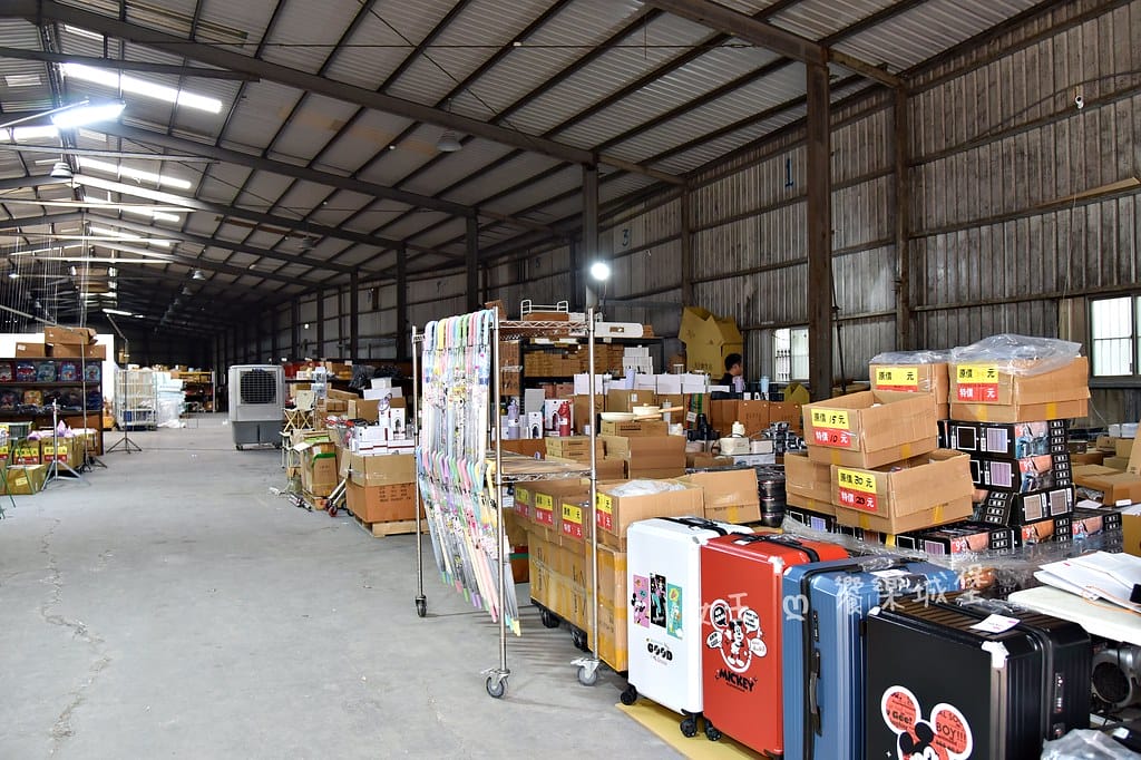 迷你世界授權商品特賣會 ll 限時快閃活動,眾多商品任君挑選