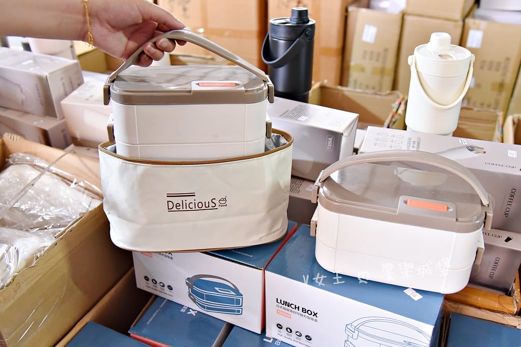 迷你世界授權商品特賣會 ll 限時快閃活動,眾多商品任君挑選