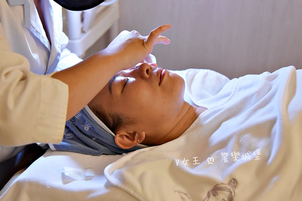 【台北美容做臉推廌】臉部保養、舒壓、洗頭一次滿足,高CP值親 【台北美容做臉推廌】臉部保養、舒壓、洗頭一次滿足,高CP值親