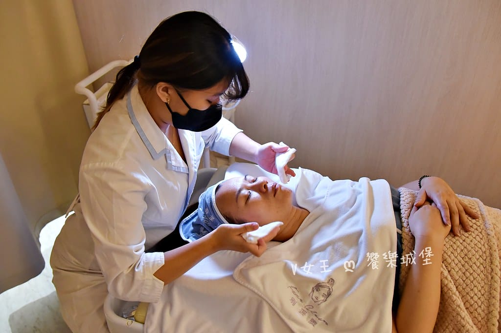 【台北美容做臉推廌】臉部保養、舒壓、洗頭一次滿足,高CP值親 【台北美容做臉推廌】臉部保養、舒壓、洗頭一次滿足,高CP值親