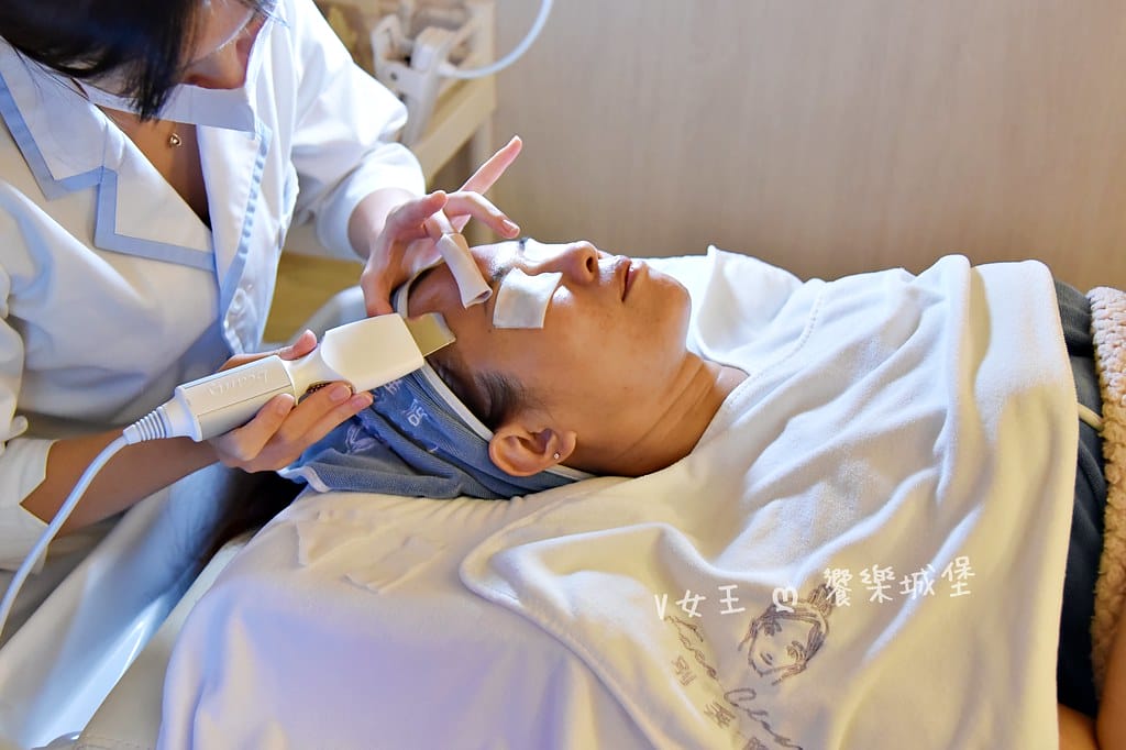 【台北美容做臉推廌】臉部保養、舒壓、洗頭一次滿足,高CP值親 【台北美容做臉推廌】臉部保養、舒壓、洗頭一次滿足,高CP值親