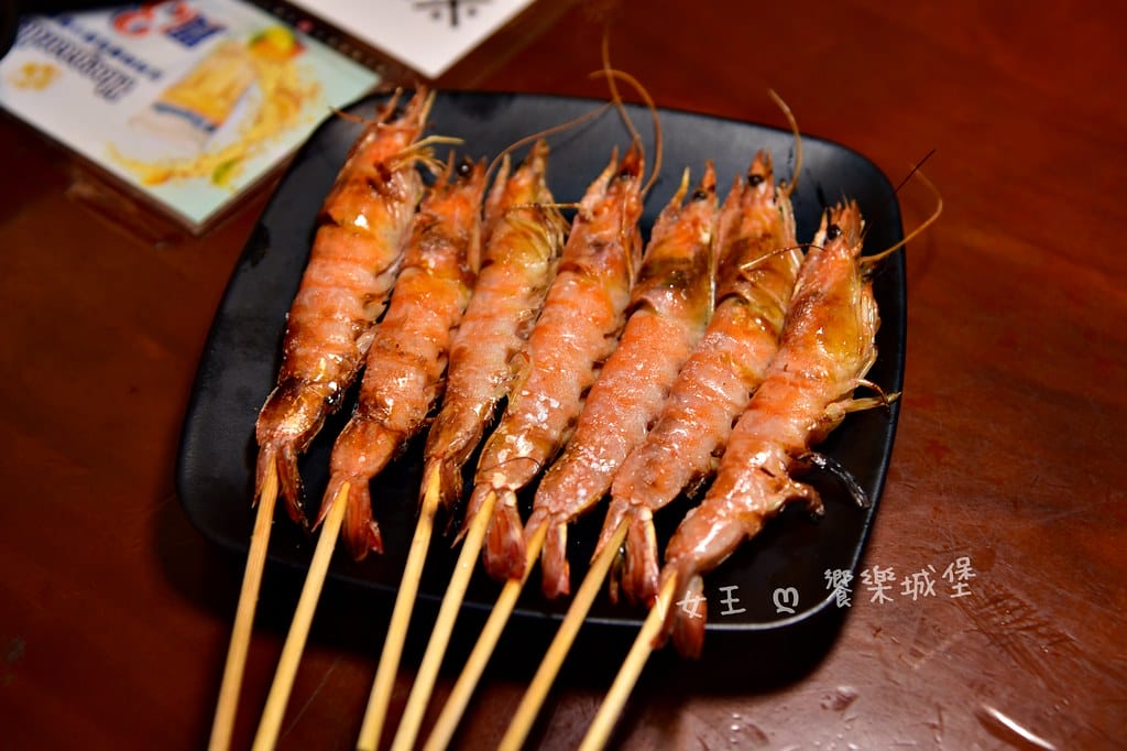 雞老闆桶仔雞 士林店 ll 士林居酒屋,一次讓你吃到美味串燒 雞老闆桶仔雞 士林店 ll 士林居酒屋,一次讓你吃到美味串燒