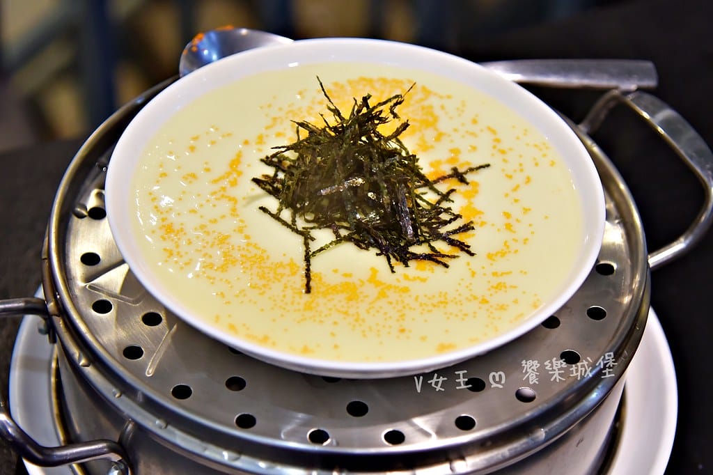 蒸天下海鮮蒸氣火鍋 ll 板橋火鍋推薦,專人桌邊服務,活體海