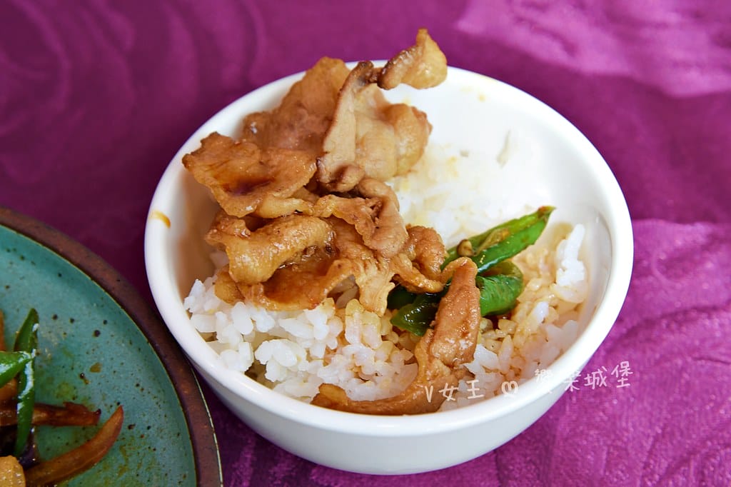 湘川餐廳 ll 淡水輕軌美食,必吃麻辣干鍋、特色小炒、重慶烤