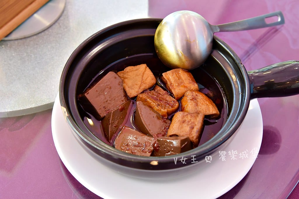 湘川餐廳 ll 淡水輕軌美食,必吃麻辣干鍋、特色小炒、重慶烤