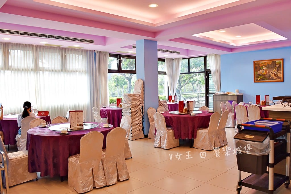 湘川餐廳 ll 淡水輕軌美食,必吃麻辣干鍋、特色小炒、重慶烤