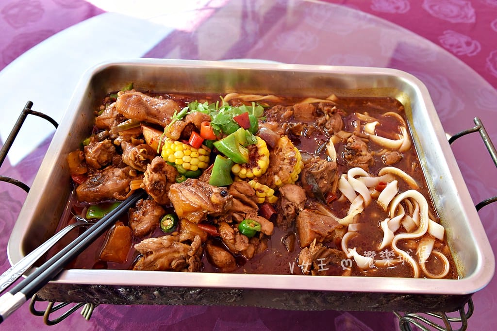 湘川餐廳 ll 淡水輕軌美食,必吃麻辣干鍋、特色小炒、重慶烤