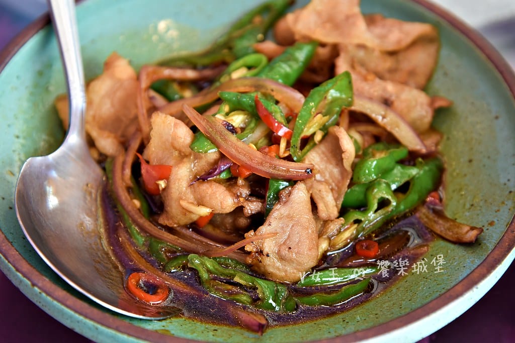 湘川餐廳 ll 淡水輕軌美食,必吃麻辣干鍋、特色小炒、重慶烤