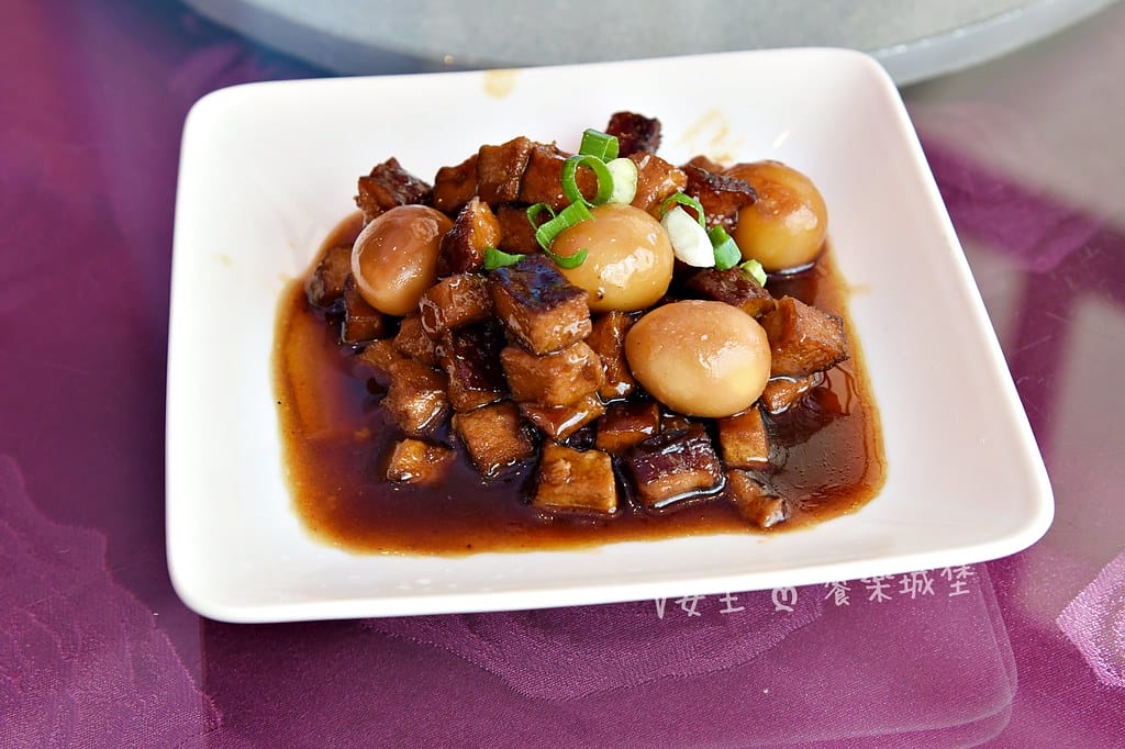 湘川餐廳 ll 淡水輕軌美食,必吃麻辣干鍋、特色小炒、重慶烤