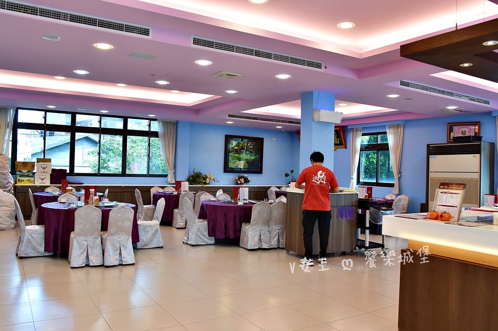 湘川餐廳 ll 淡水輕軌美食,必吃麻辣干鍋、特色小炒、重慶烤