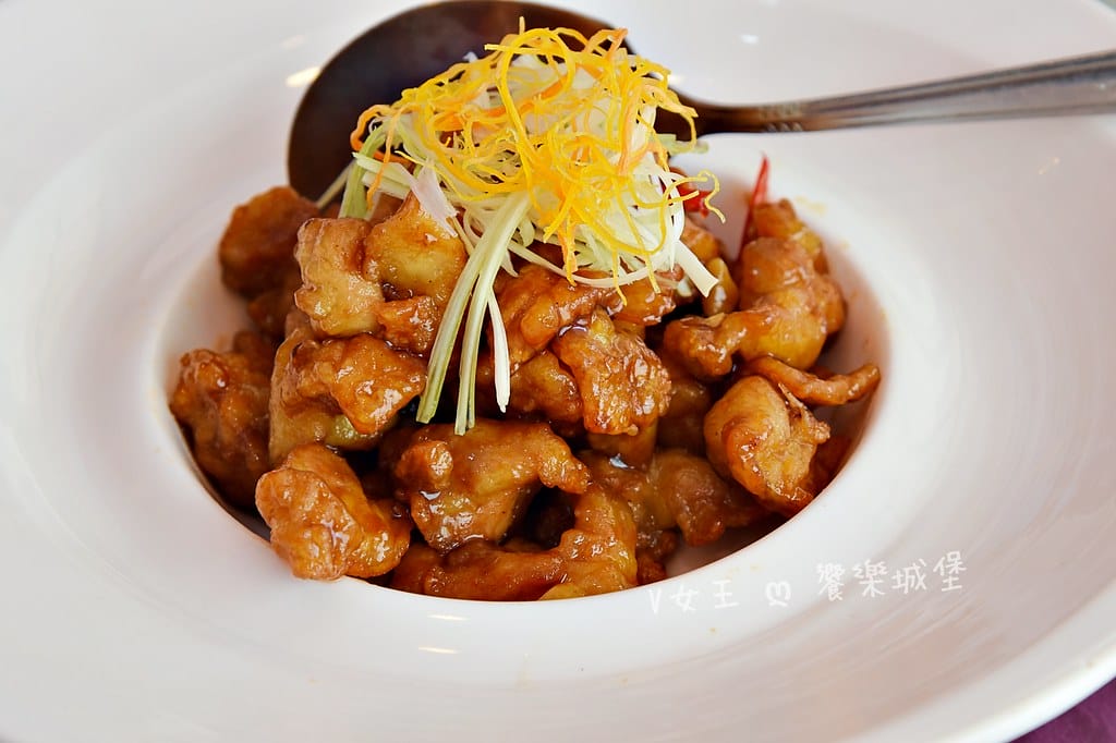 湘川餐廳 ll 淡水輕軌美食,必吃麻辣干鍋、特色小炒、重慶烤