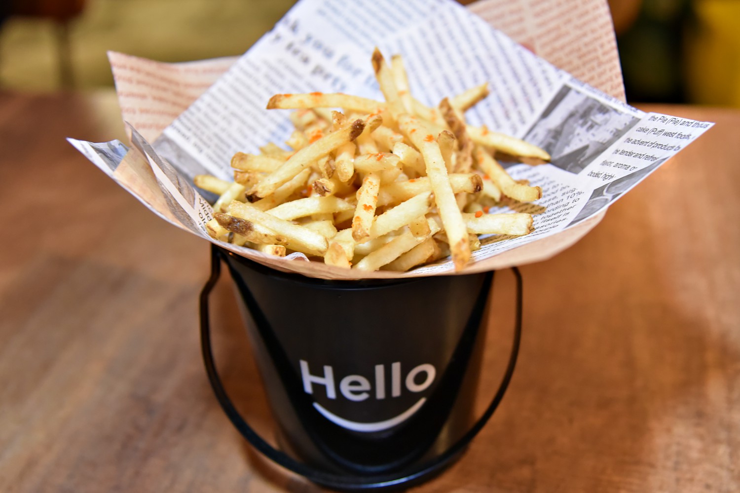 HERE THERE 這兒那兒餐酒館 ll 板橋巷弄中寧靜餐酒館，九款經典跟七款特調，三小時任大家喝十六款調酒，重點還是寵物友善餐廳