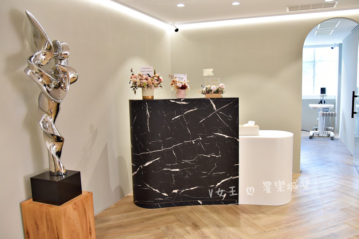 中壢 愛菲爾牙醫診所 ll 以「善與美學」的理念,將美感與尖端牙科技術結合,溫馨的看診環境專業的技術,讓你看牙不再緊張,打造出自信的笑容 - 第13張圖 中壢 愛菲爾牙醫診所 ll 以「善與美學」的理念,將美感與尖端牙科技術結合,溫馨的看診環境專業的技術,讓你看牙不再緊張,打造出自信的笑容