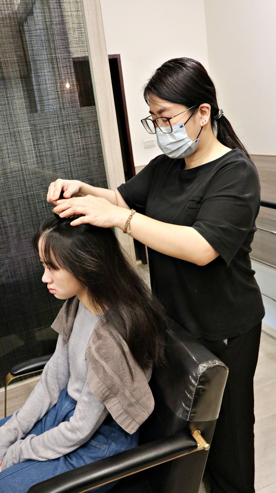 1825頭皮養護中心 ll 東門捷運站,植萃雙效奇肌修護 重拾健康頭皮，頭皮跟臉一樣都需要好好照顧喔!