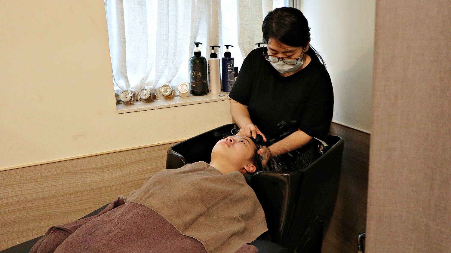 1825頭皮養護中心 ll 東門捷運站,植萃雙效奇肌修護 重拾健康頭皮,頭皮跟臉一樣都需要好好照顧喔! - 第14張圖 1825頭皮養護中心 ll 東門捷運站,植萃雙效奇肌修護 重拾健康頭皮,頭皮跟臉一樣都需要好好照顧喔!