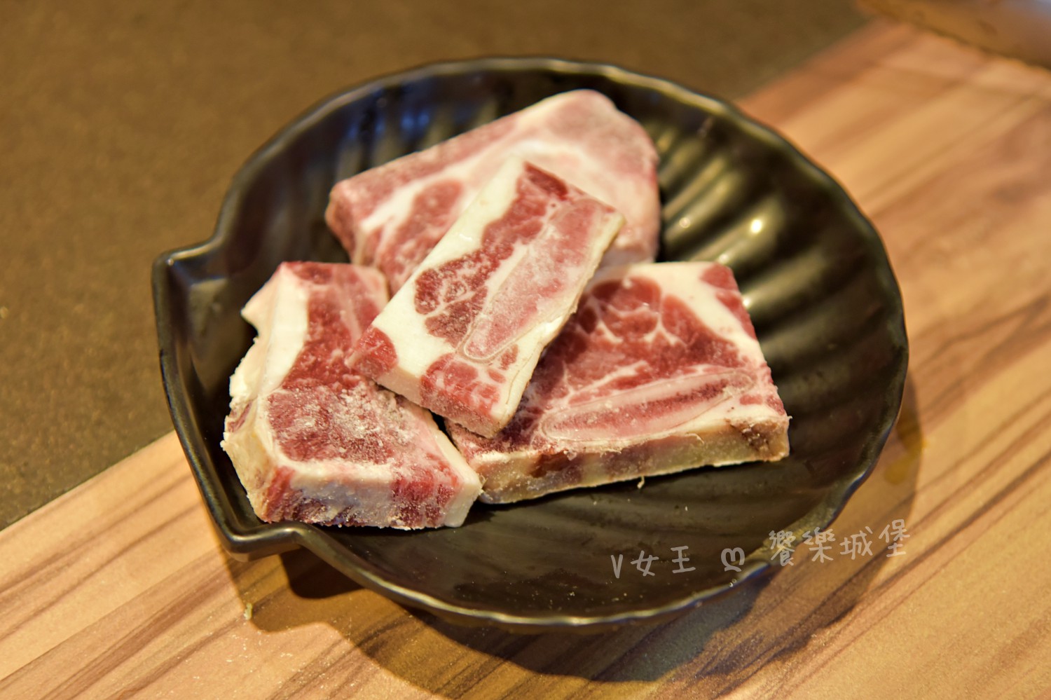 我就厲害江翠珍饌店 ll 炭火燒烤、火鍋任你點，百樣食材吃到飽，哈根達斯、酷聖石COLD STONE、BAR啤酒暢飲， 2小時內任你吃到飽