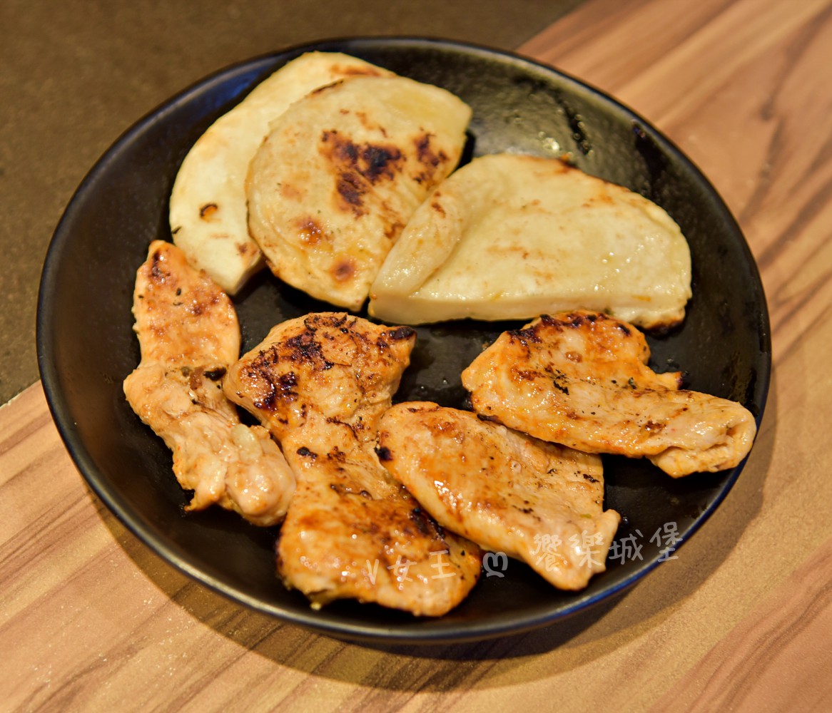 我就厲害江翠珍饌店 ll 炭火燒烤、火鍋任你點，百樣食材吃到飽，哈根達斯、酷聖石COLD STONE、BAR啤酒暢飲， 2小時內任你吃到飽