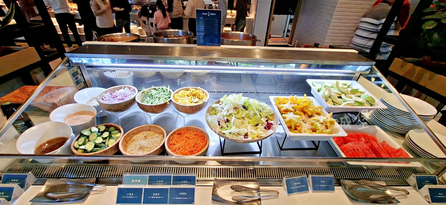 青焰 炭火熟成牛排 新莊嘉軒門市 ll 海陸空、多樣主餐自由選+自助餐 無限吃只要698元起,用餐環境寬敞舒適 - 第16張圖 青焰 炭火熟成牛排 新莊嘉軒門市 ll 海陸空、多樣主餐自由選+自助餐 無限吃只要698元起,用餐環境寬敞舒適
