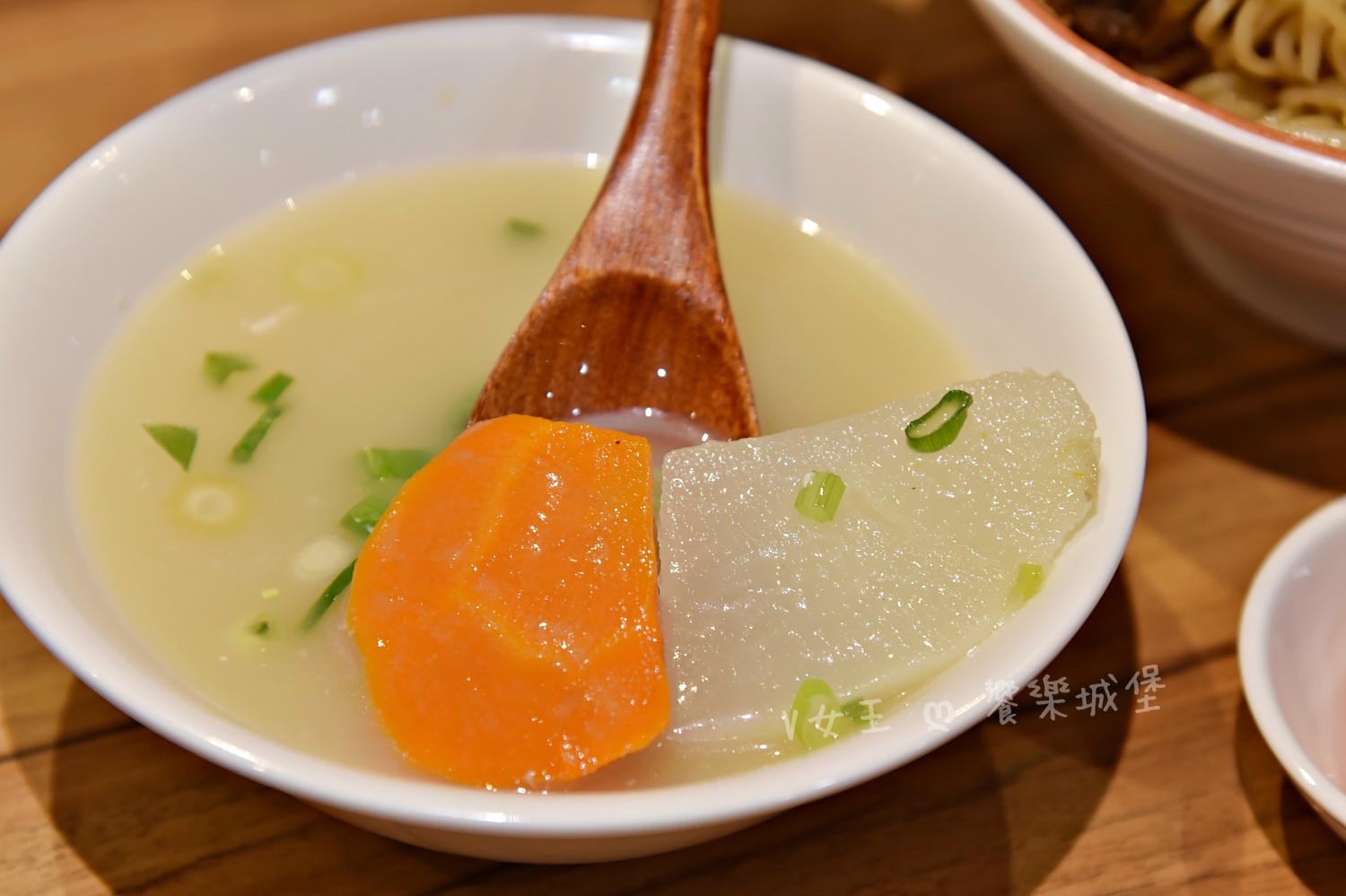 花山家台麵小館 板橋店 ll 堅持手作與細火慢熬，讓每位客人品嚐到那份最熟悉的台灣味
